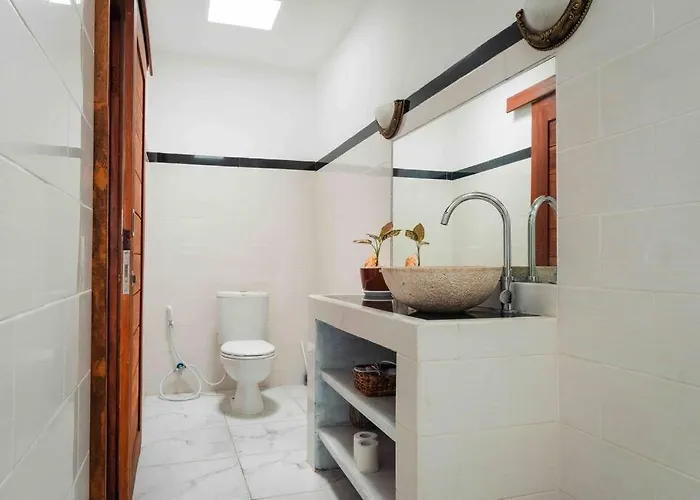 Cosy Private 3 Bedroom Vacation Villa