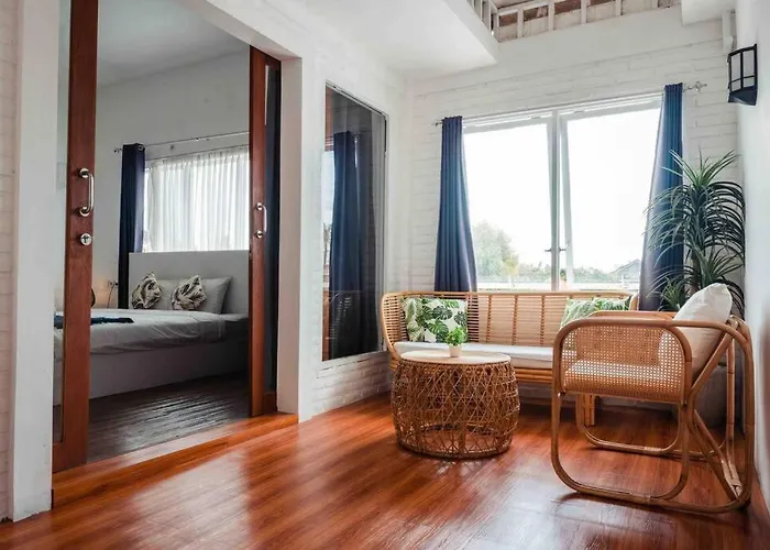 Cosy Private 3 Bedroom Vacation Villa