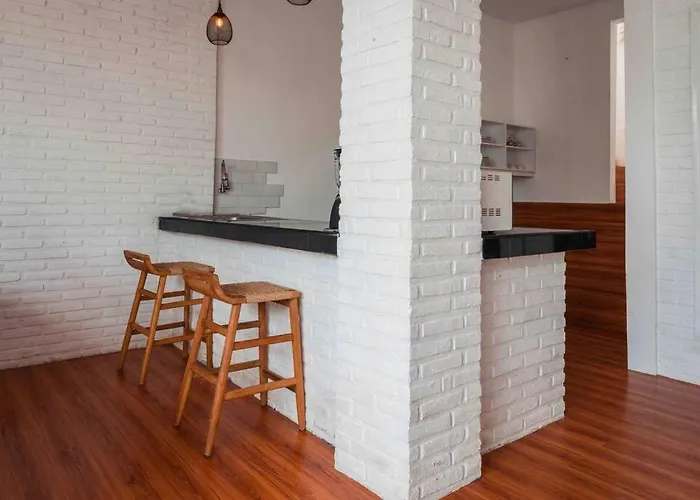 Cosy Private 3 Bedroom Vacation *